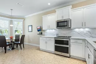 1856 Batello Dr, Venice, FL 34292 - Photo 15