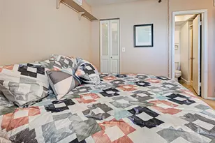 232 St Augustine Ave, Venice, FL 34285 - Photo 7