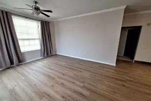 5550 Rosehill Rd, Sarasota, FL 34233 - Photo 5