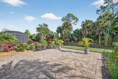 11695 Alessandro Lane, Venice, FL 34293 - Photo 23