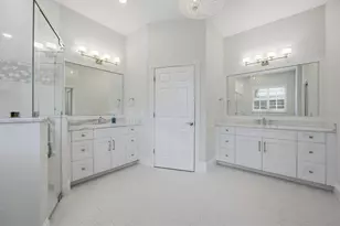 403 Trenwick Ln, Venice, FL 34293 - Photo 21