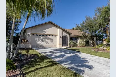 17127 Cape Horn Boulevard, Punta Gorda, FL 33955 - Photo 3