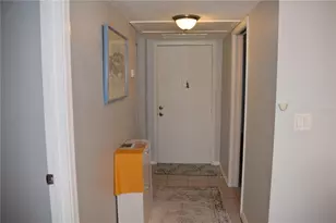 245 Center Rd, Venice, FL 34285 - Photo 13