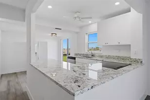 1150 Tarpon Center Dr, Venice, FL 34285 - Photo 9