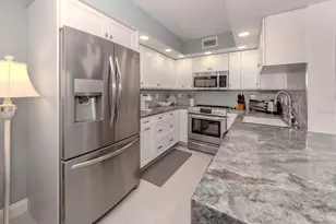 1555 Tarpon Center Dr, Venice, FL 34285 - Photo 15