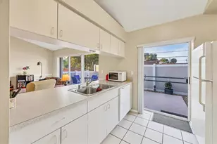 571 Morningside Rd, Venice, FL 34293 - Photo 9