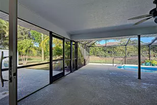 153 Hourglass Dr, Venice, FL 34293 - Photo 29