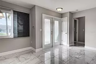 153 Hourglass Dr, Venice, FL 34293 - Photo 3