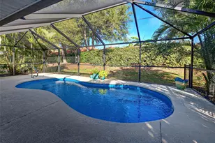 153 Hourglass Dr, Venice, FL 34293 - Photo 35