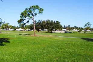 1833 Lancashire Dr, Venice, FL 34293 - Photo 53