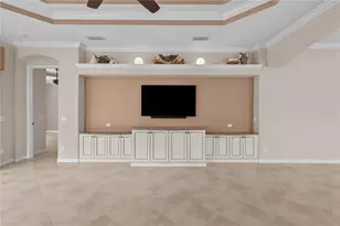 1833 Lancashire Dr, Venice, FL 34293 - Photo 9