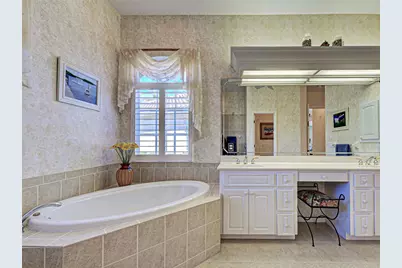 484 Marsh Creek Road, Venice, FL 34292 - Photo 31