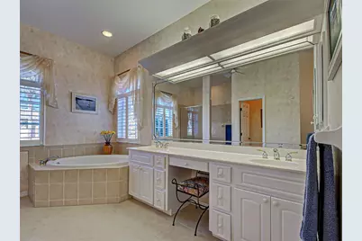 484 Marsh Creek Road, Venice, FL 34292 - Photo 29