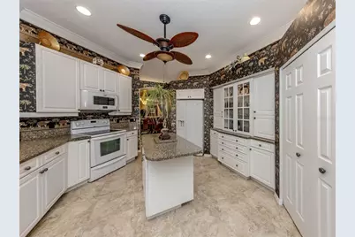 505 Cheval Drive, Venice, FL 34292 - Photo 11