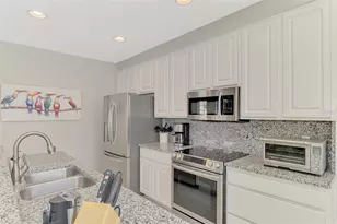 903 Ravinia Cir, Venice, FL 34292 - Photo 23