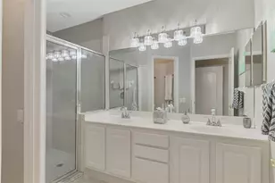 903 Ravinia Cir, Venice, FL 34292 - Photo 35