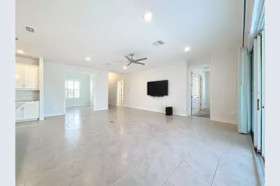 15520 Greenwood Avenue, Port Charlotte, FL 33981 - Photo 5