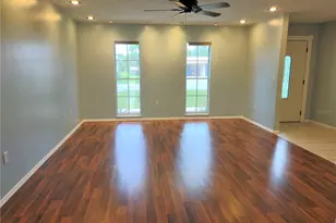 979 Nantucket Rd, Venice, FL 34293 - Photo 3