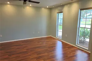 979 Nantucket Rd, Venice, FL 34293 - Photo 5