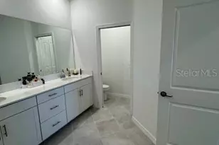 17725 Boracay Ct, Venice, FL 34293 - Photo 13