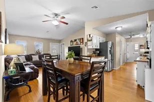 7460 Regina Dr, Englewood, FL 34224 - Photo 5