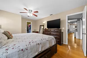 7460 Regina Dr, Englewood, FL 34224 - Photo 15