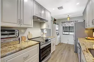 4646 Longwater Chase, Sarasota, FL 34235 - Photo 17