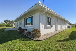 2343 Bal Harbour Dr, Venice, FL 34293 - Photo 45