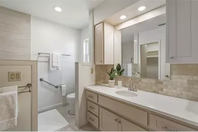 2343 Bal Harbour Drive, Venice, FL 34293 - Photo 33