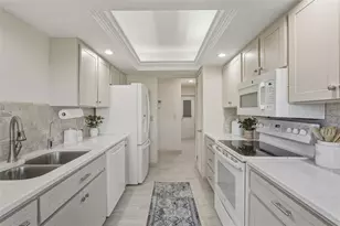 2343 Bal Harbour Dr, Venice, FL 34293 - Photo 21