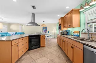 201 Cavallini Dr, Nokomis, FL 34275 - Photo 3