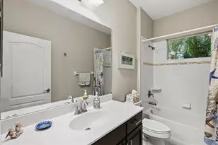 11610 Marathon Cir, Venice, FL 34293 - Photo 33