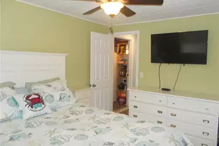 451 Longwood Dr, Venice, FL 34285 - Photo 21