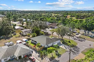 2701 Shamrock Dr, Venice, FL 34293 - Photo 37