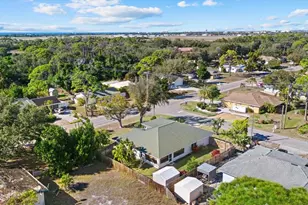 2701 Shamrock Dr, Venice, FL 34293 - Photo 37