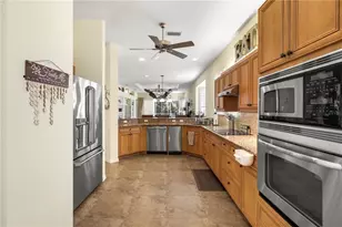 1848 Lancashire Dr, Venice, FL 34293 - Photo 11