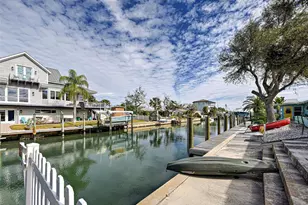 902 Gibbs Rd, Venice, FL 34285 - Photo 9