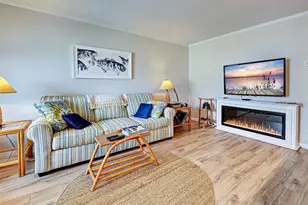 902 Gibbs Rd, Venice, FL 34285 - Photo 15