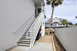 902 Gibbs Rd, Venice, FL 34285 - Photo 5