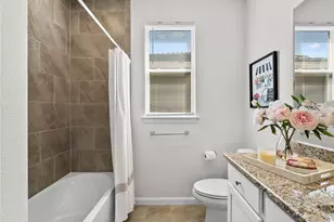 20381 Minuet Pl, Venice, FL 34293 - Photo 15