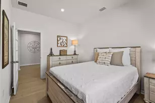 20381 Minuet Pl, Venice, FL 34293 - Photo 19