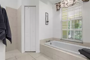 710 N River Rd, Venice, FL 34293 - Photo 19