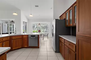 710 N River Rd, Venice, FL 34293 - Photo 23