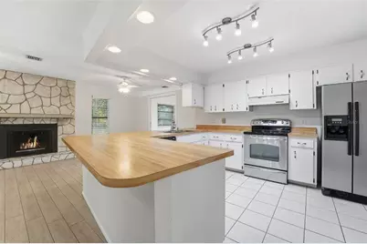 285 Lorraine Avenue, Venice, FL 34293 - Photo 11