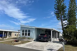 919 Cortina Blvd, Venice, FL 34285 - Photo 1