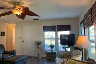 919 Cortina Blvd, Venice, FL 34285 - Photo 23