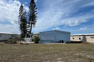 919 Cortina Blvd, Venice, FL 34285 - Photo 5