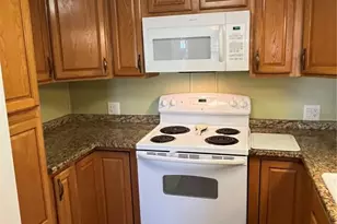 826 Trento Dr, Venice, FL 34285 - Photo 19