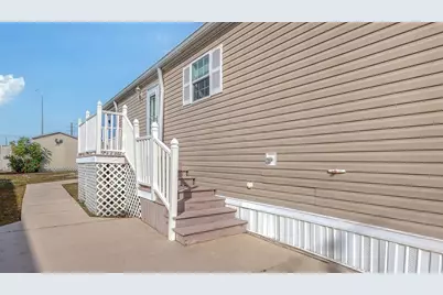 11 Erskine Drive, Venice, FL 34285 - Photo 29