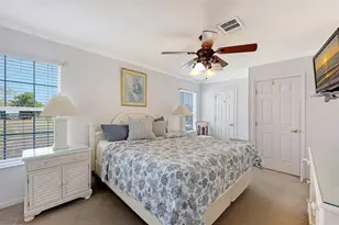 11 Erskine Dr, Venice, FL 34285 - Photo 21